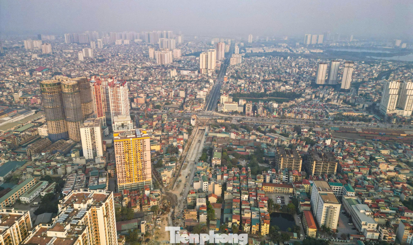 Diện mạo hầm chui 778 tỷ đồng ở cửa ngõ Hà Nội trước ngày về đích - Ảnh 1