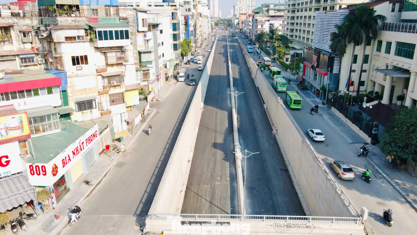 Diện mạo hầm chui 778 tỷ đồng ở cửa ngõ Hà Nội trước ngày về đích - Ảnh 4