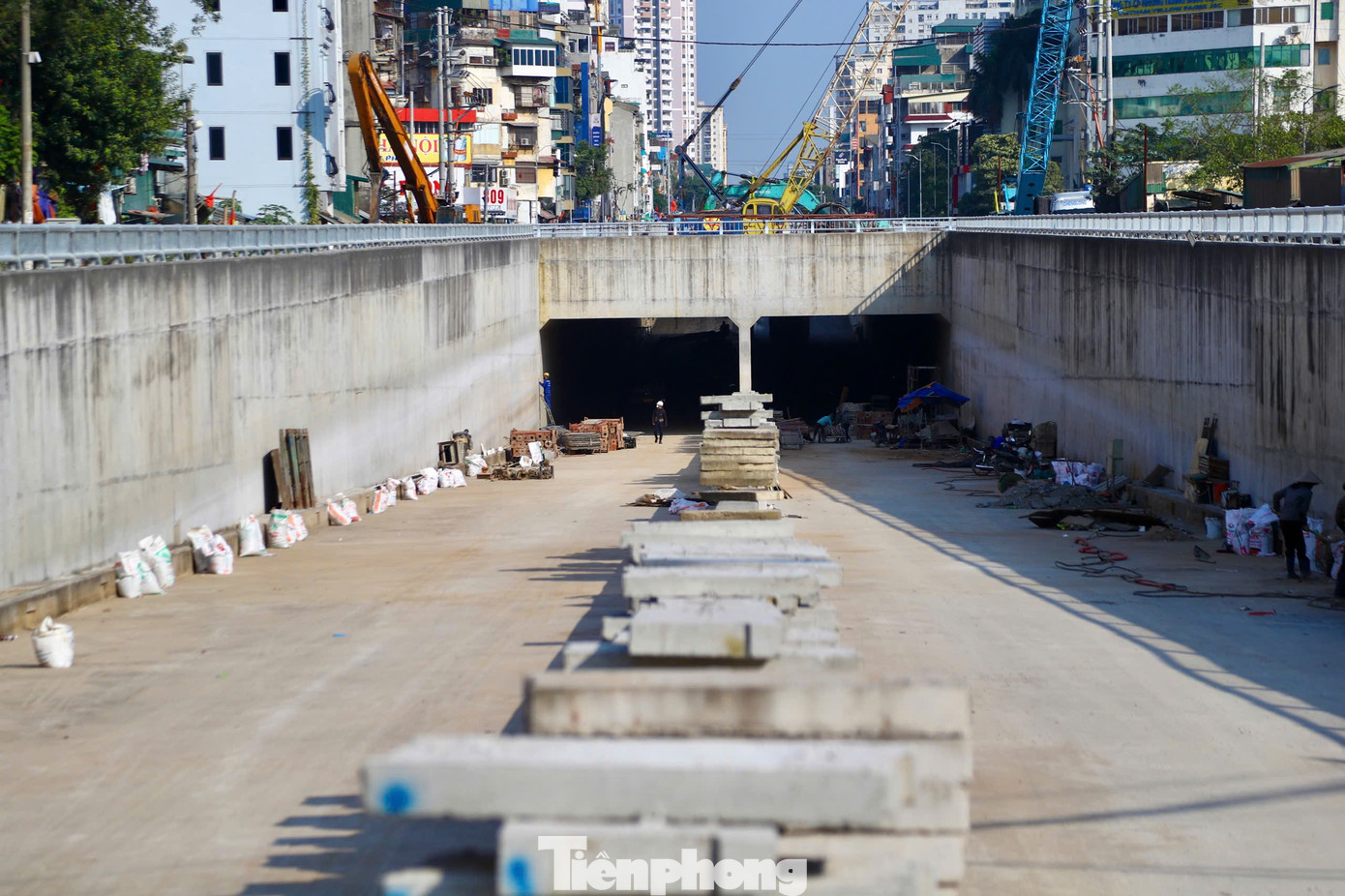 Diện mạo hầm chui 778 tỷ đồng ở cửa ngõ Hà Nội trước ngày về đích - Ảnh 5