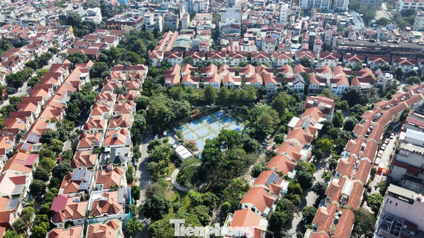 Diễn biến mới khu ‘Làng Việt kiều châu Âu’ méo mó, nhếch nhác vì vi phạm xây dựng - Ảnh 5