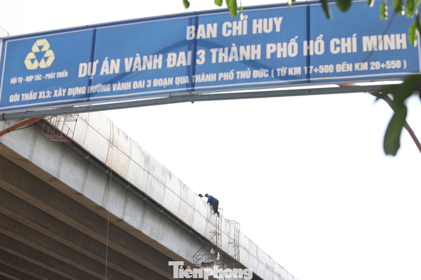 Thi công xuyên Tết tại các dự án trọng điểm TPHCM - Ảnh 2