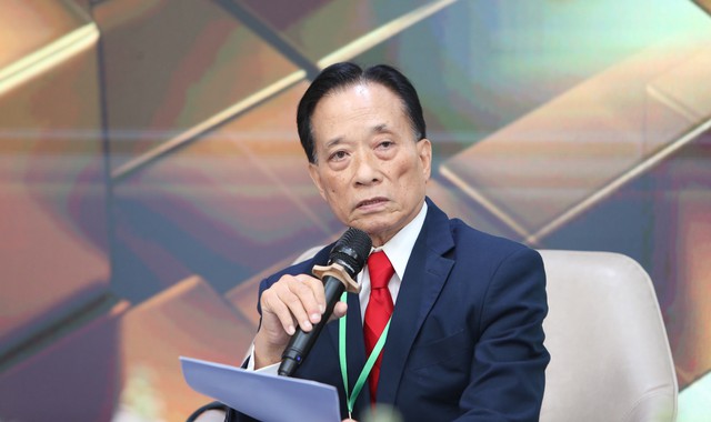 Giá vàng phá đỉnh có nên chốt lời để đầu tư bất động sản, chuyên gia tiết lộ kịch bản ít người ngờ tới - Ảnh 1