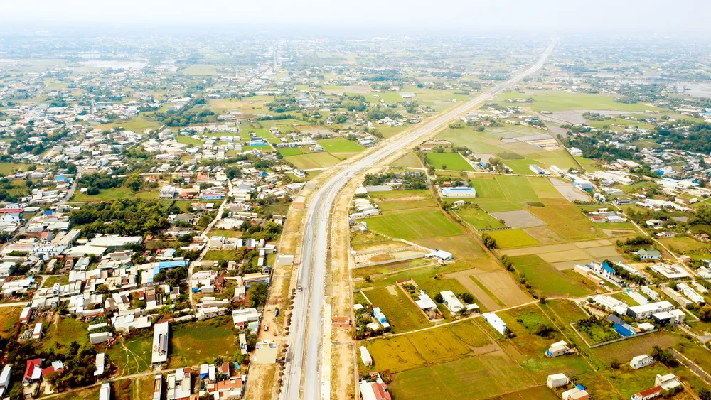 Gỡ “điểm nghẽn” mặt bằng, giải cứu dự án trọng điểm - Ảnh 2