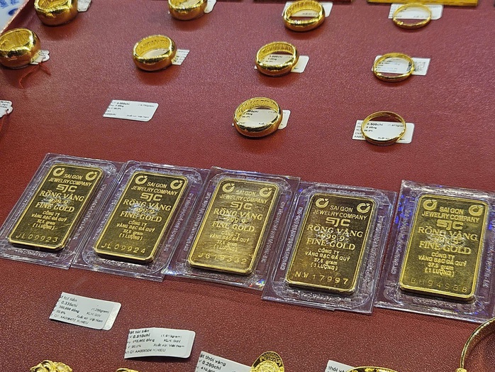 Tối 27-1, giá vàng nhẫn bất ngờ tăng nhanh - Ảnh 1