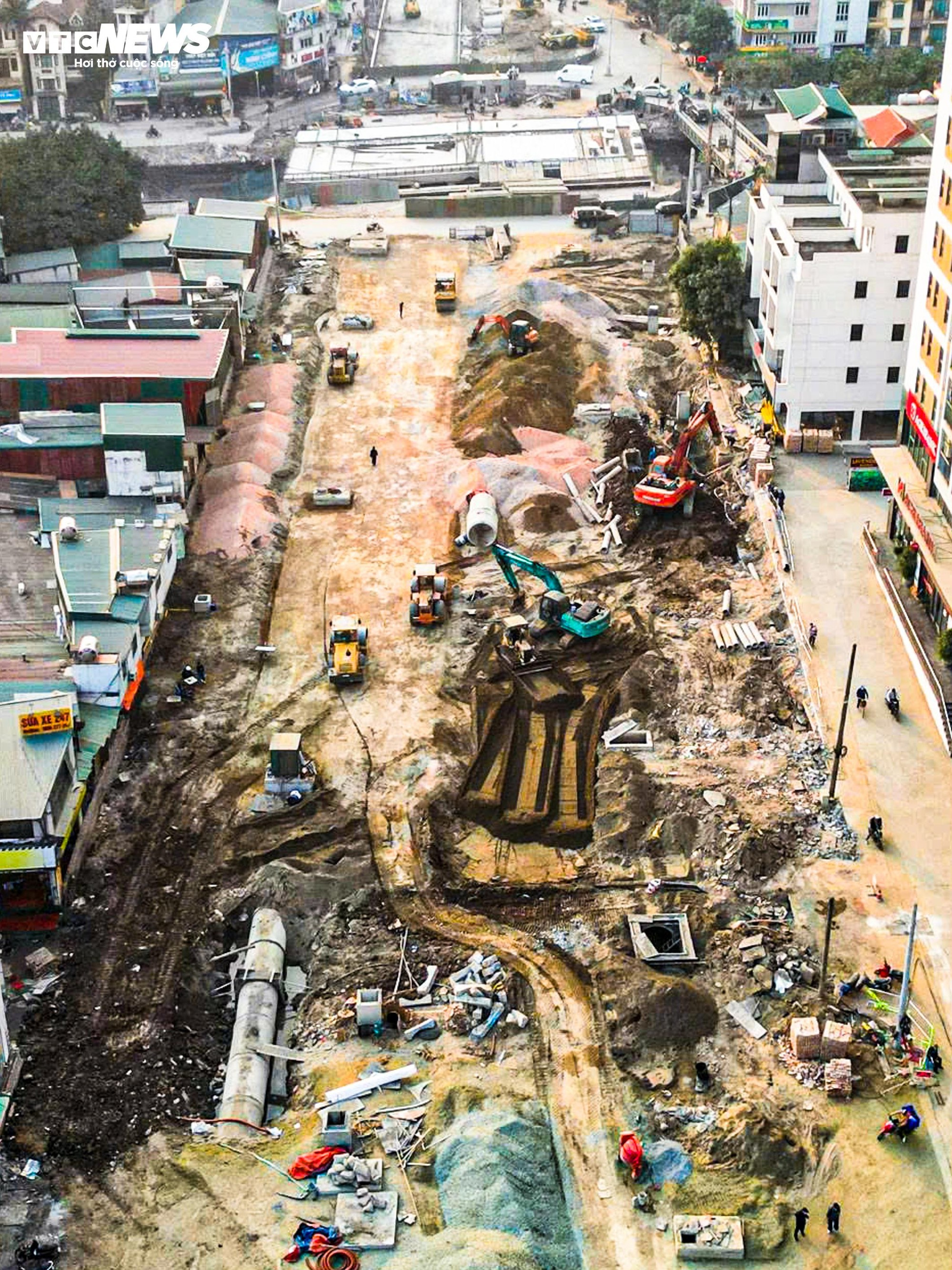 Công trường Vành đai 2,5 sáng đèn xuyên đêm, chạy nước rút trước ngày thông xe - Ảnh 2