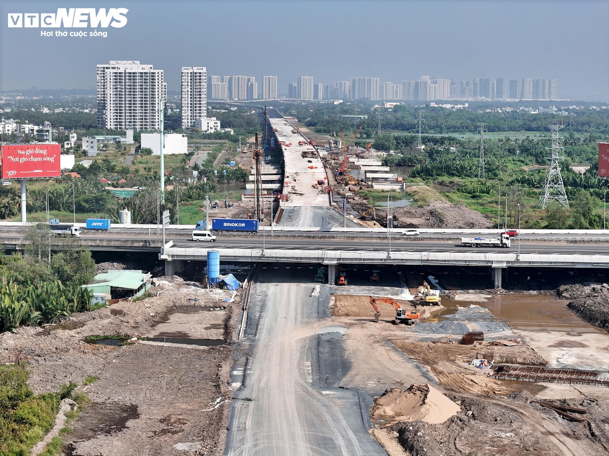 Cận cảnh đường Vành đai 3 đoạn qua Đồng Nai tăng tốc về đích - Ảnh 12