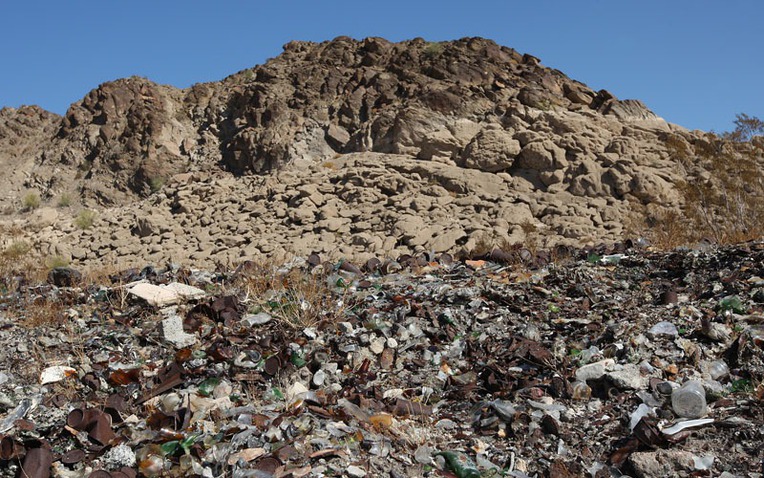 Từ bãi chôn lấp, mỗi ngày 100 tấn rác được biến thành "món ngon" nuôi ngành kinh tế trăm triệu USD - Ảnh 1