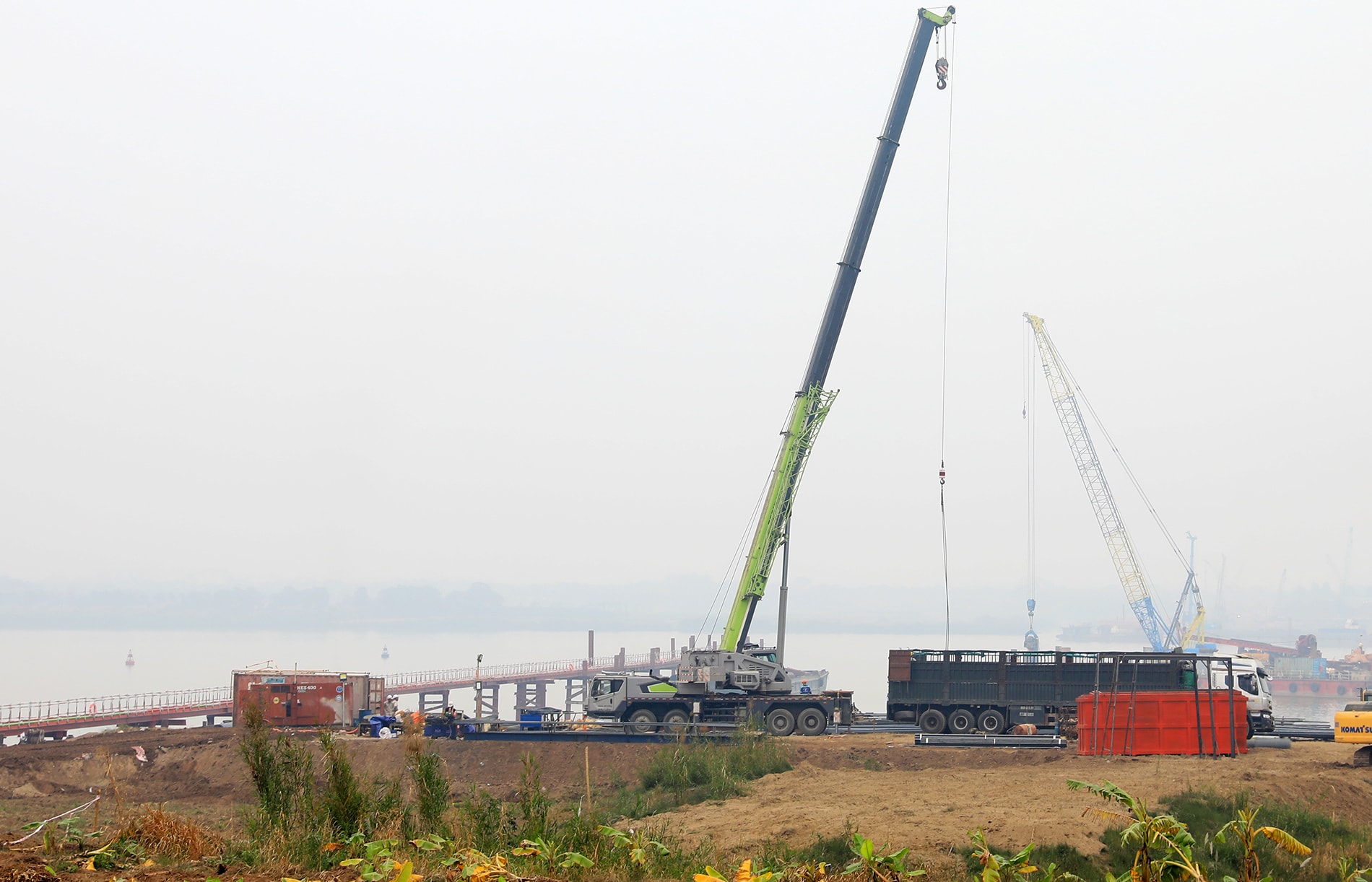 Đại công trường thi công cầu Thượng Cát hơn 7.300 tỷ đồng - Ảnh 9