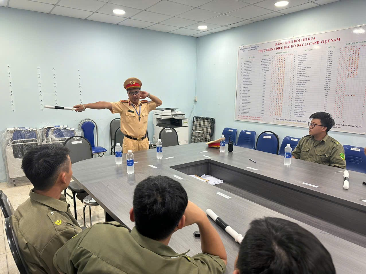 Những điểm mới về thu, nộp phí sát hạch, lệ phí giấy phép lái xe người dân cần biết - Ảnh 1