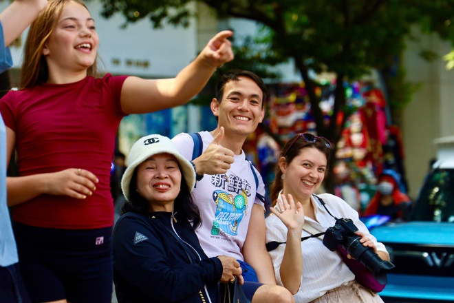 TPHCM: Khánh thành công trình tiêu biểu của sự phối hợp "ba nhà" - Ảnh 16