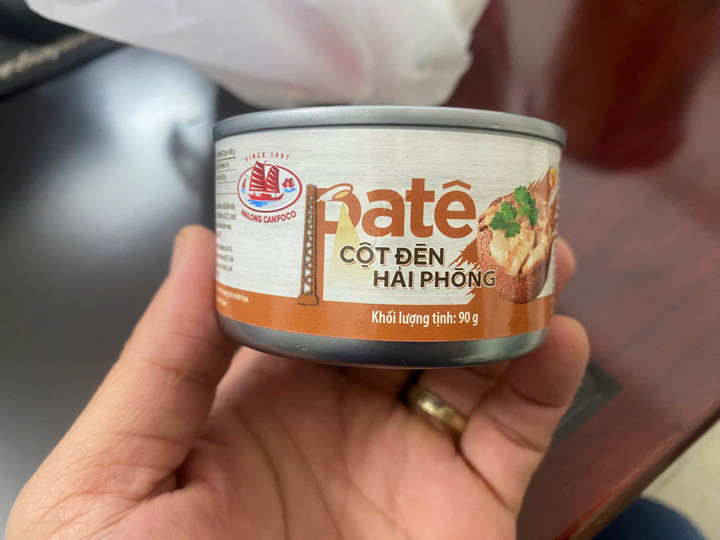 Pate Cột Đèn truyền thống vạ lây, tiểu thương lao đao sau bê bối Đồ hộp Hạ Long - Ảnh 2