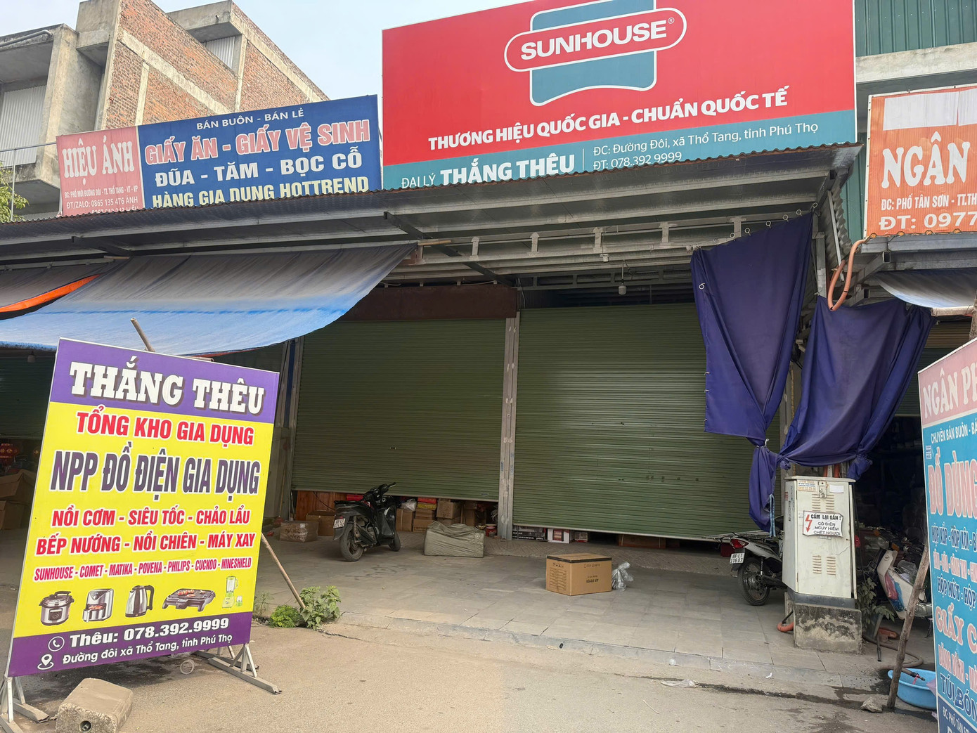 Cảnh tượng chưa từng xảy ra dịp Tết ở chợ đầu mối rất lớn miền Bắc - Ảnh 3