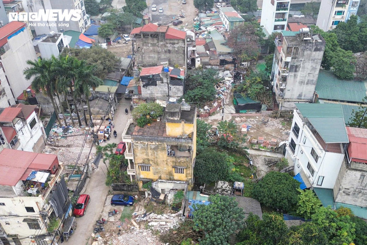 Người Hà Nội tất bật dọn nhà, bàn giao mặt bằng phục vụ thi công Vành đai 2,5 - Ảnh 12