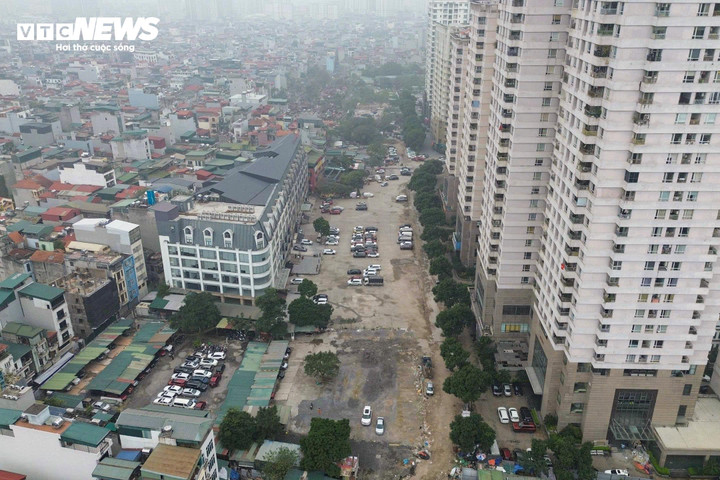 Người Hà Nội tất bật dọn nhà, bàn giao mặt bằng phục vụ thi công Vành đai 2,5 - Ảnh 22