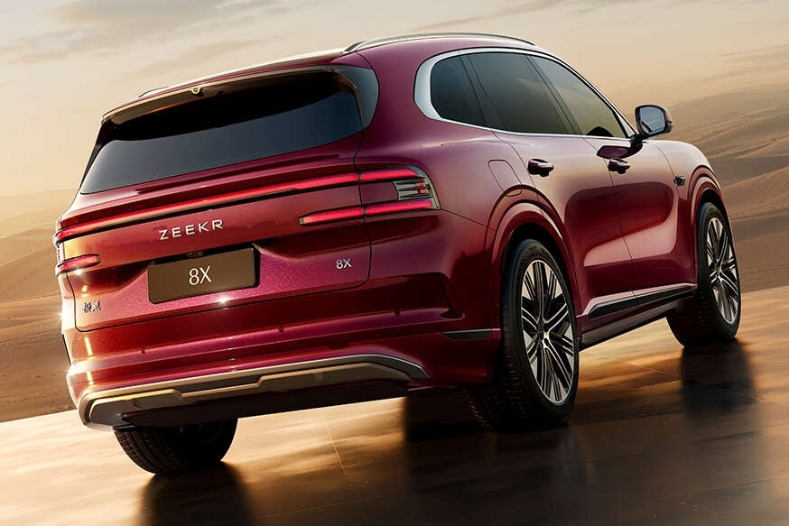 Zeekr 8X ra mắt: Cùng cỡ Ford Explorer, động cơ PHEV có thể chạy 328km không cần xăng, bản thuần điện mạnh gấp đôi Lamborghini Urus - Ảnh 2