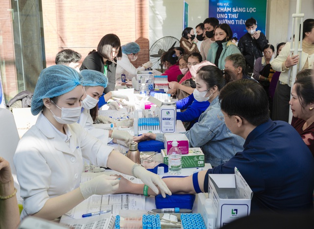 'Chọn xanh cho khỏe': Manulife mong muốn nâng cao nhận thức người trẻ về sức khỏe hệ tiêu hóa - Ảnh 1