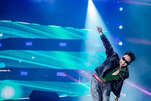 Chào năm mới giữa xanh tươi tại đại nhạc hội countdown 2026 khắp ba miền của Ecopark - Ảnh 7