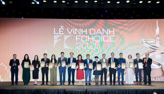 EVF được vinh danh ‘Công ty tài chính của năm’ tại FChoice 2025 - Ảnh 2