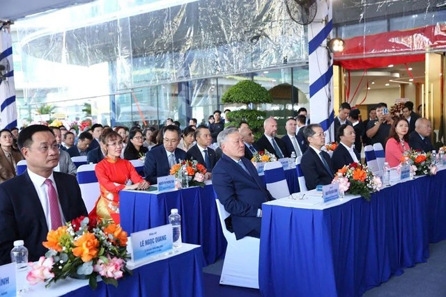 Tiến sĩ Nguyễn Thị Phương Thảo kêu gọi nhà đầu tư toàn cầu cùng kiến tạo tương lai thịnh vượng tại Đà Nẵng - Ảnh 6