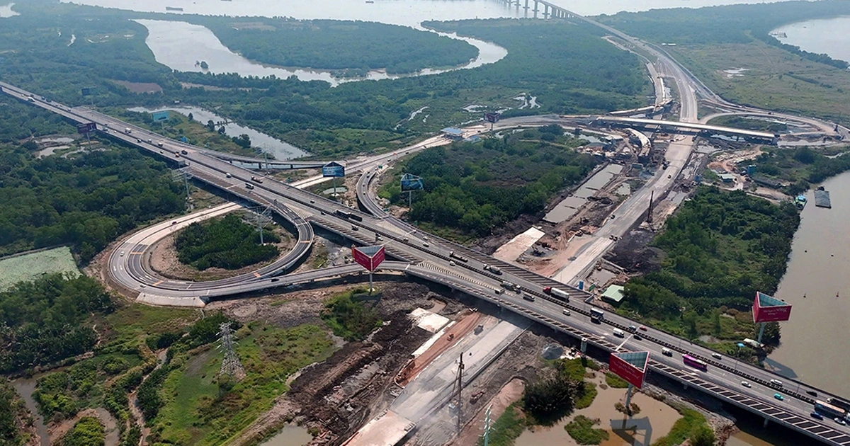 Từ trung tâm TP.HCM đi đường nào tới sân bay Long Thành?