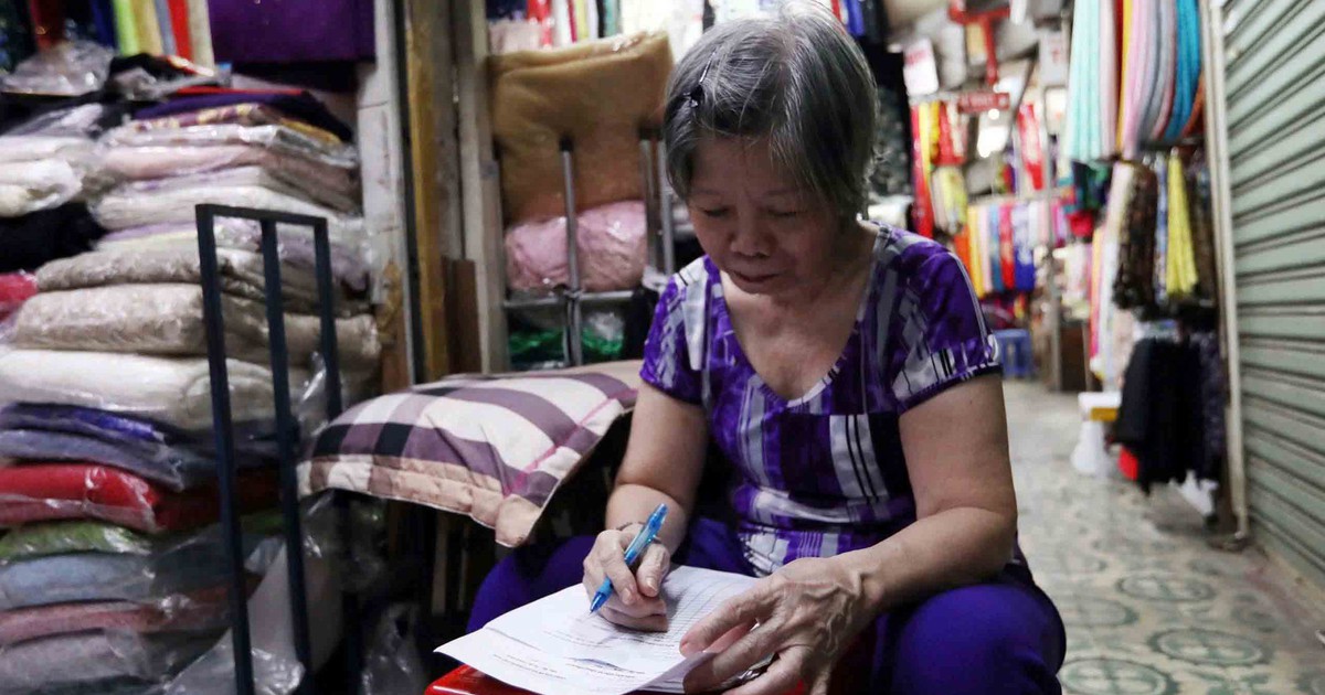 Hộ kinh doanh rối với ghi chép thu - chi