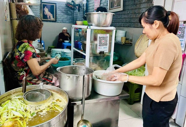 Giảm gánh nặng thuế, phí cho hộ kinh doanh - Ảnh 1