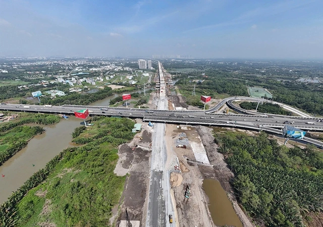 Từ trung tâm TP.HCM đi đường nào tới sân bay Long Thành? - Ảnh 2