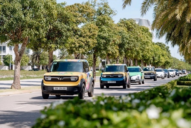 VinFast lập kỷ lục chưa từng có tại thị trường ô tô Việt Nam - Ảnh 1