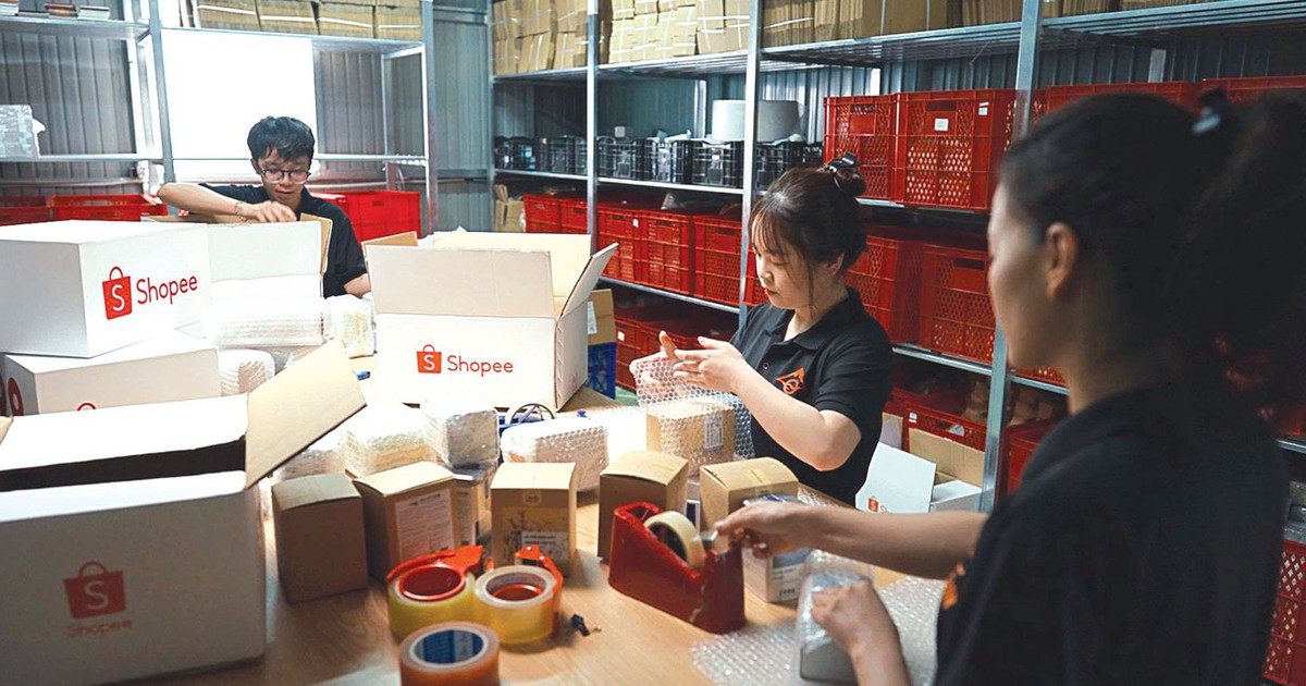 Shopee: Hành trình 10 năm đồng hành cùng người bán