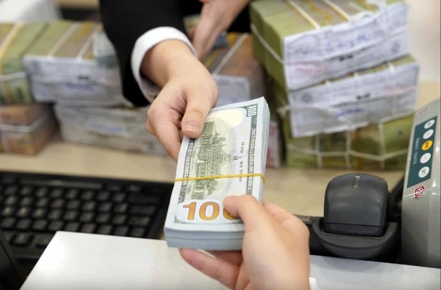 Giá USD hôm nay 27.1.2026: Tiếp tục đi lùi - Ảnh 1