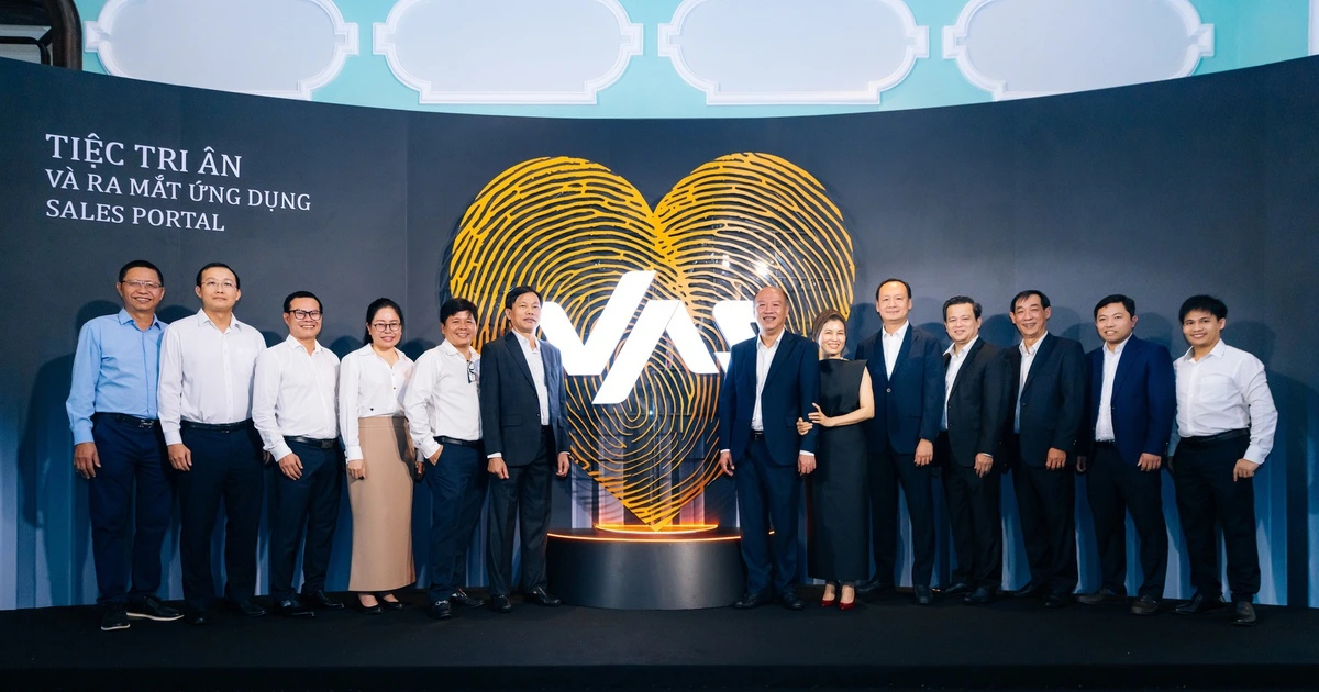 VAS Sales Portal - Khi tương lai được chạm bằng niềm tin và khát vọng