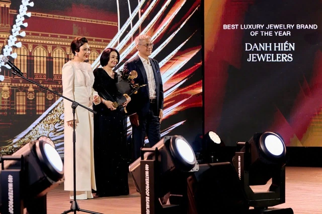 Danh Hiển Jewelers đoạt danh hiệu trang sức xuất sắc nhất châu Á - Ảnh 1