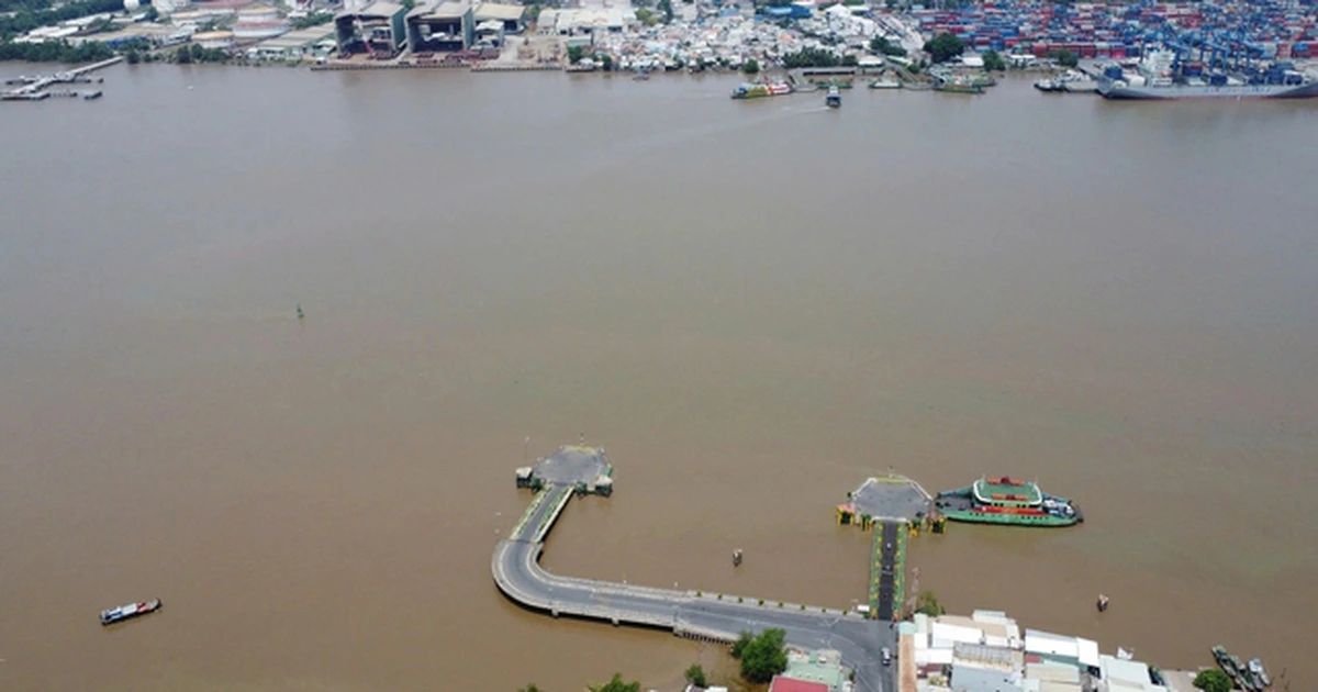 Tài xế lưu ý: Phà Cát Lái tạm cấm ô tô trên 8 tấn