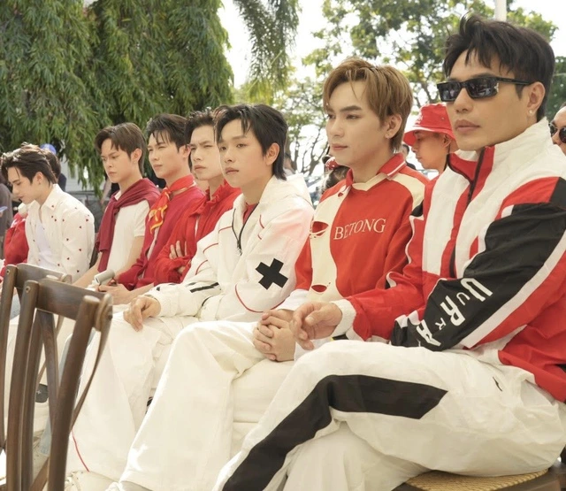 Cận cảnh máy bay không người lái thả hạt giống trồng rừng - Ảnh 3