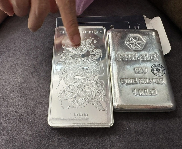 Vì sao bạc khan hiếm, giá tăng phi mã? - Ảnh 1