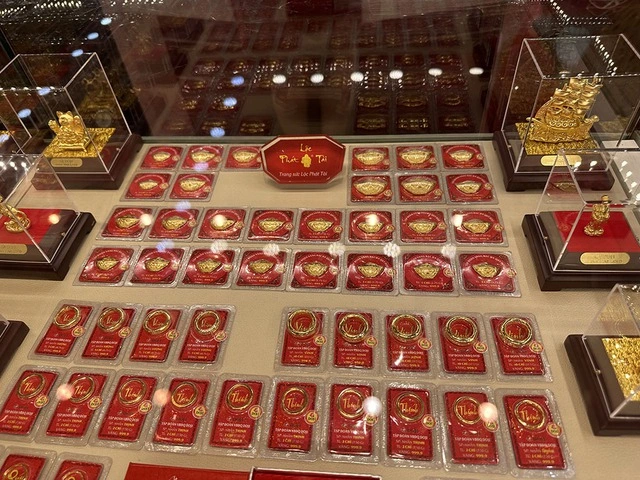 Giá vàng hôm nay 16.1.2026: Đứng yên nhưng người mua lỗ gần 4 triệu đồng - Ảnh 1