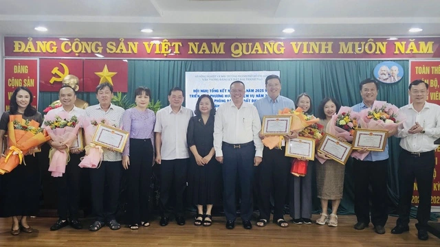 100% cơ sở dữ liệu đất đai được đồng bộ lên cơ sở dữ liệu quốc gia - Ảnh 1