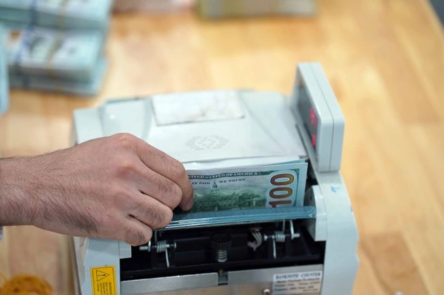 Giá USD hôm nay 19.1.2026: Đô tự do tiếp tục giảm - Ảnh 1