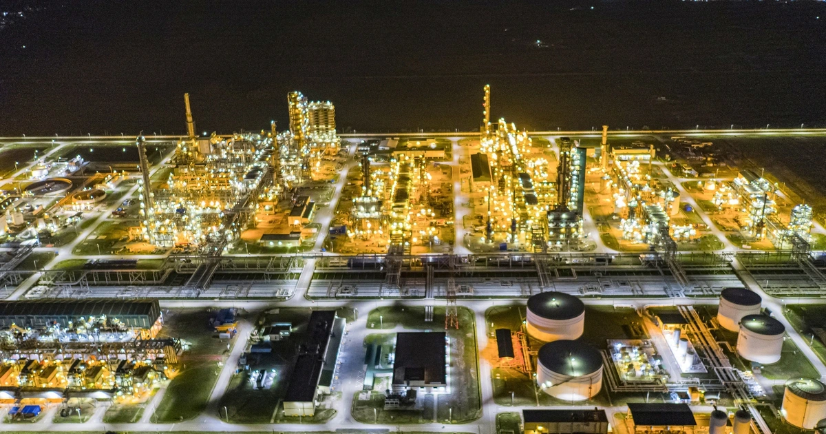 Đề xuất đầu tư dự án cảng, trạm và kho LNG Dung Quất gần 3.800 tỉ đồng