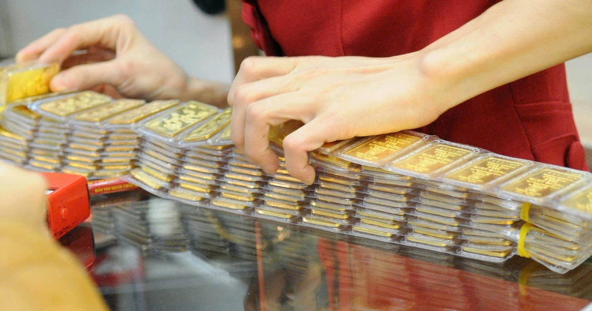 Trung Quốc, Ấn Độ chi khoảng 77 tỉ USD mua gần 700 tấn vàng năm 2025