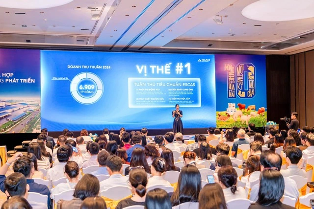 Nông nghiệp Hòa Phát chính thức nộp hồ sơ niêm yết trên HOSE - Ảnh 1