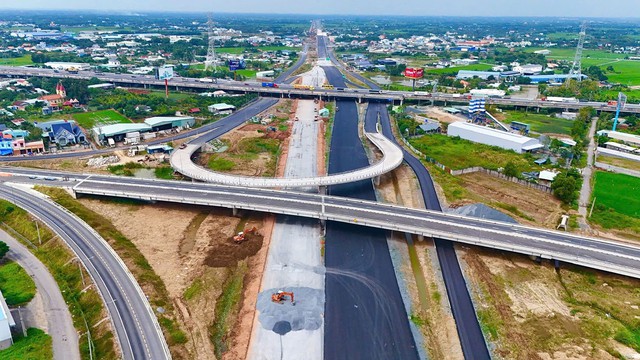 Vành đai 3 Hà Nội - TP.HCM: Khi hạ tầng tái định hình mặt bằng giá BĐS - Ảnh 1