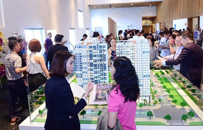 “Lá chắn vàng” của môi giới chuyên nghiệp trong năm mới Bính Ngọ - Ảnh 3