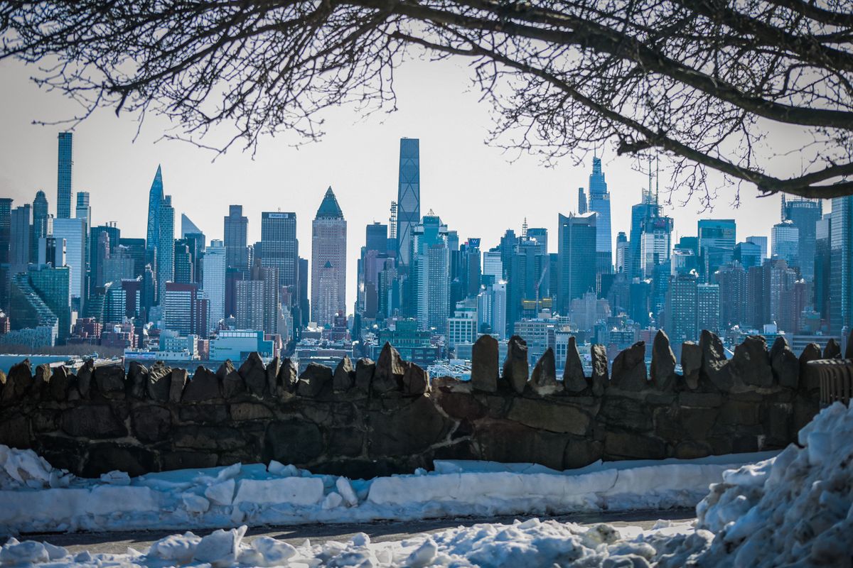 Nhiệt độ tại New York giảm sâu tới mức nguy hiểm, chuyên gia cảnh báo "rắc rối lớn" - Ảnh 1