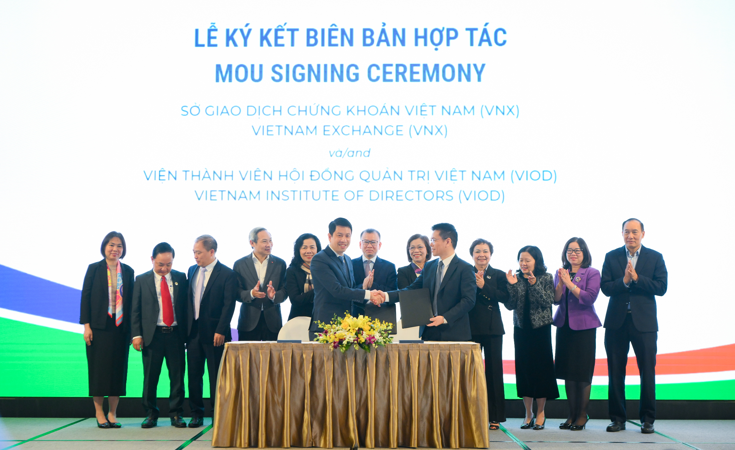 VIOD bắt tay VNX và VCCorp: Thiết lập "kiềng ba chân" thúc đẩy minh bạch hóa thị trường vốn - Ảnh 1