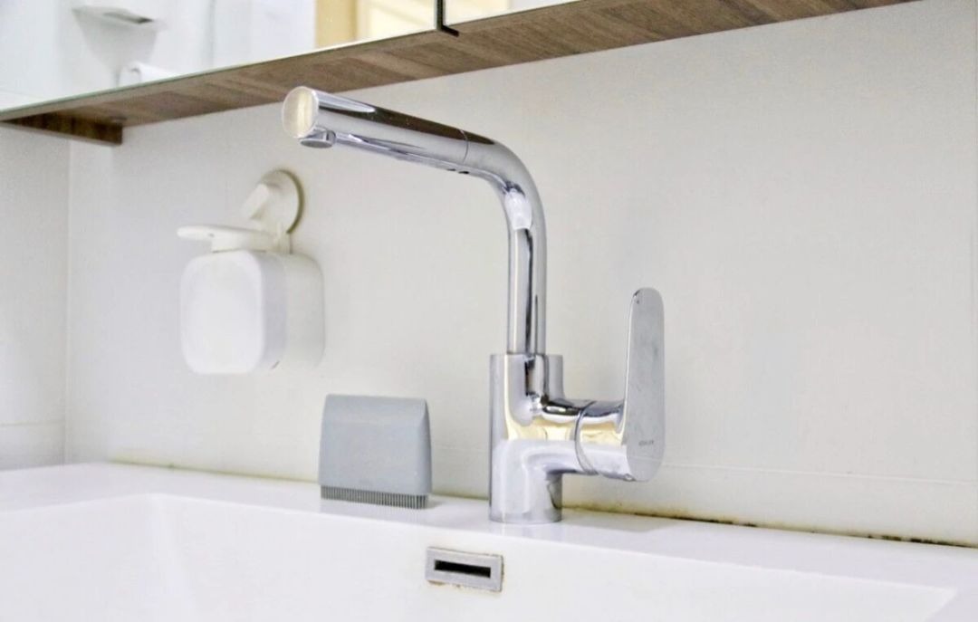 Sát Tết mới nhận ra: Dọn nhà vệ sinh siêu khó, nhưng nếu làm đúng 6 mẹo này - sạch như mới xây luôn - Ảnh 4