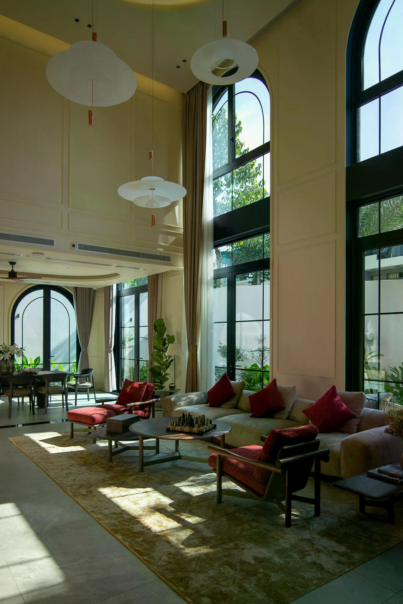 Biệt thự tân cổ điển tối giản, hoàn mình với thiên nhiên - Ảnh 5