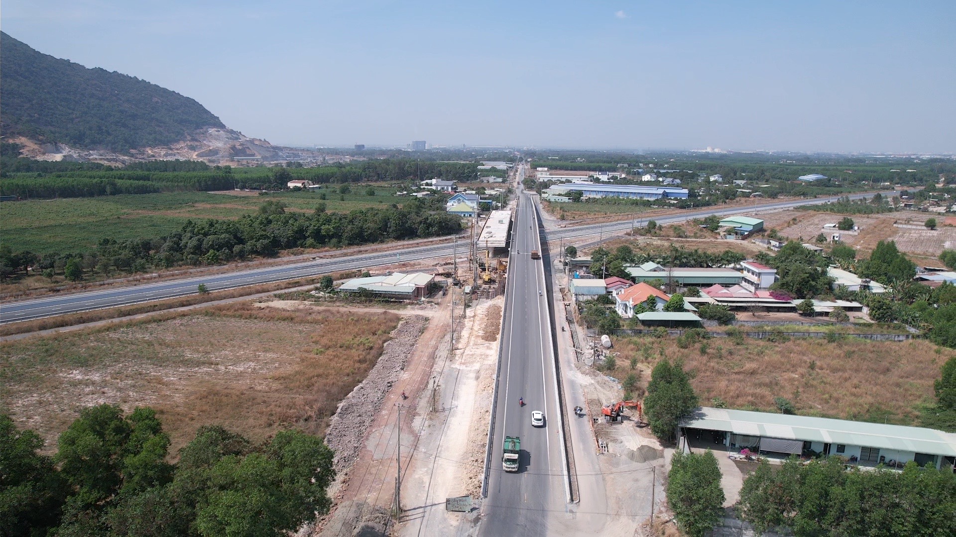 Cận cảnh dự án thành phần 3 đường cao tốc Biên Hòa - Vũng Tàu - Ảnh 3