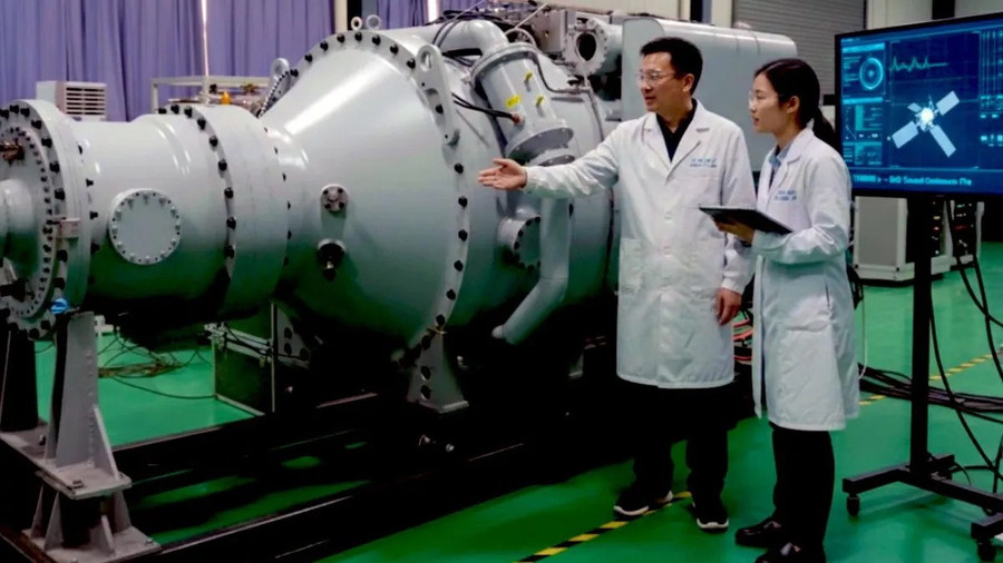 Vũ khí vi sóng bí ẩn của Trung Quốc có khả năng vô hiệu hóa hệ thống Starlink - Ảnh 2