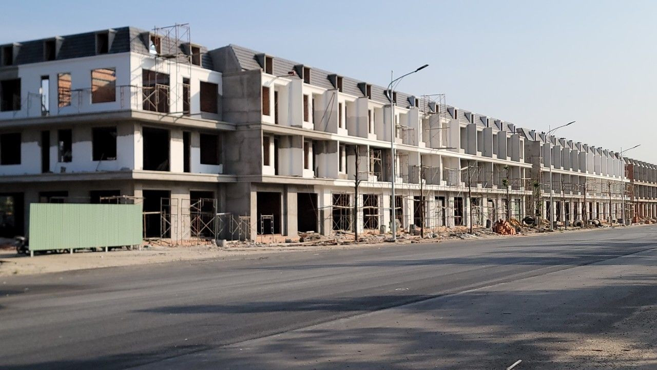 Loạt doanh nhân tên tuổi bất ngờ quay lại mảng bất động sản - Ảnh 1